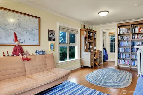 406 Galer Street Seattle WA 98109