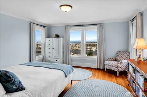 406 Galer Street Seattle WA 98109