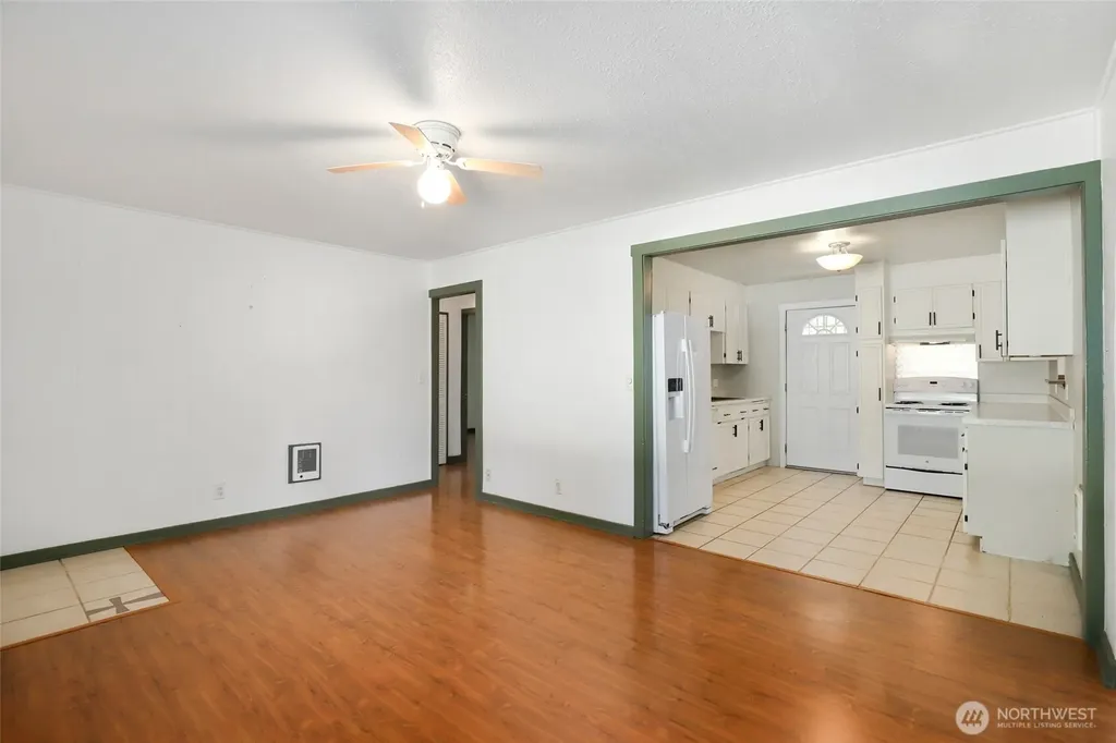 3601 67th Avenue W University Place WA 98466