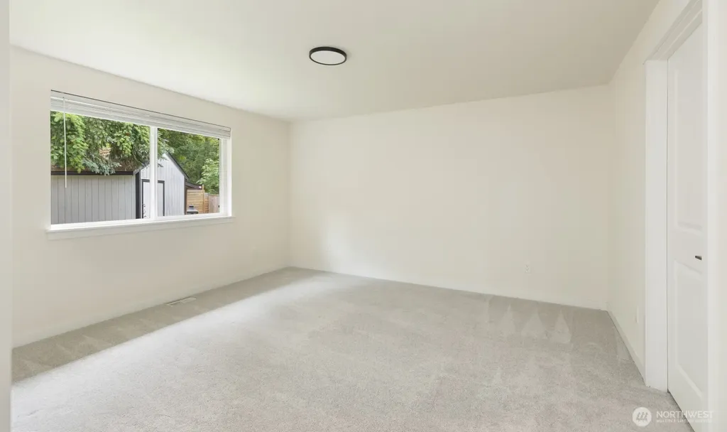 21927 SE 237th Street Maple Valley WA 98038