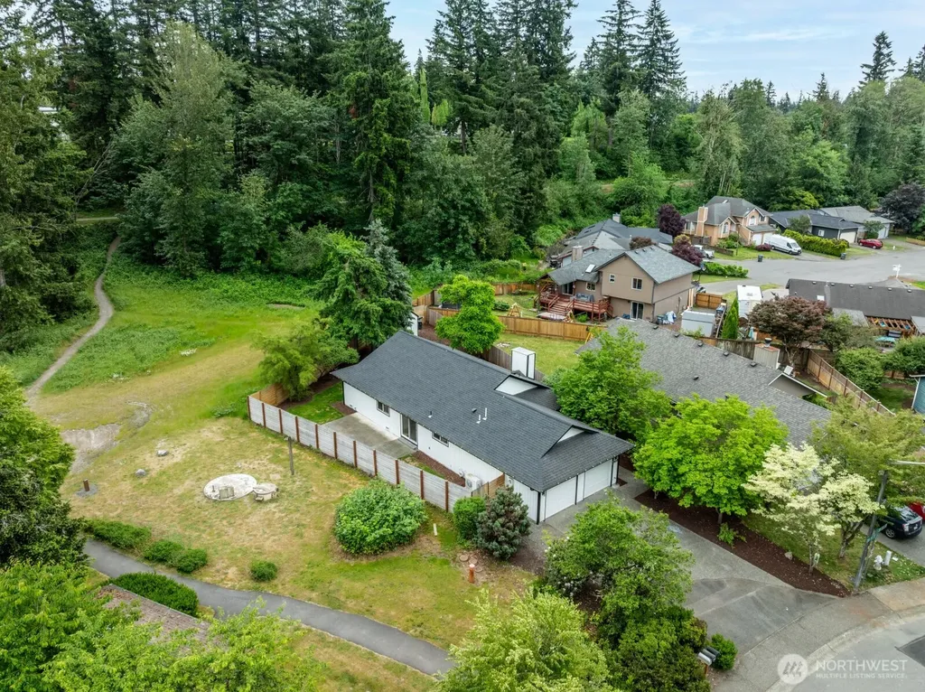 21927 SE 237th Street Maple Valley WA 98038