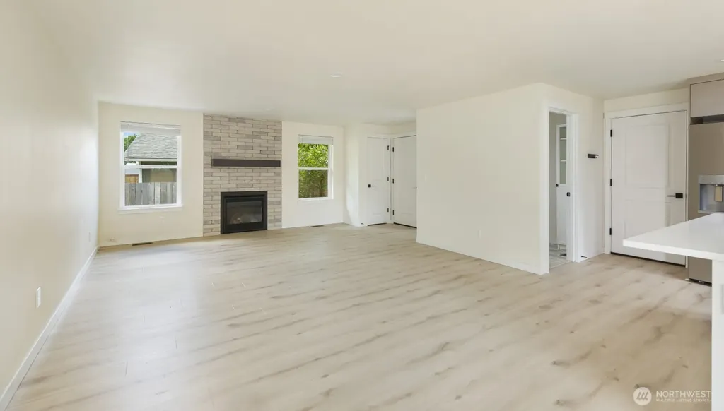 21927 SE 237th Street Maple Valley WA 98038