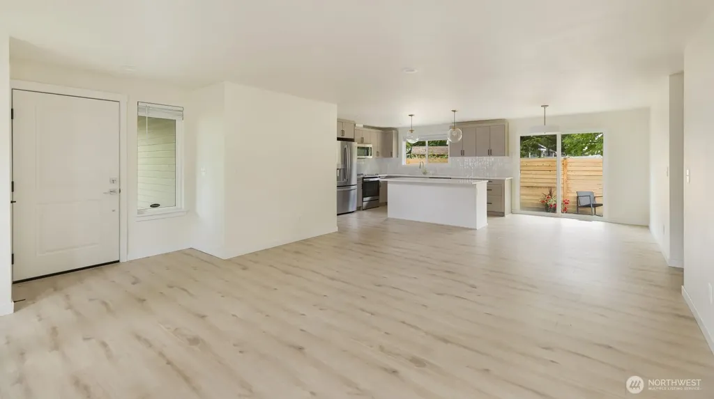 21927 SE 237th Street Maple Valley WA 98038