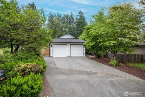 21927 SE 237th Street Maple Valley WA 98038