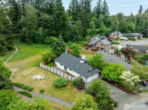 21927 SE 237th Street Maple Valley WA 98038