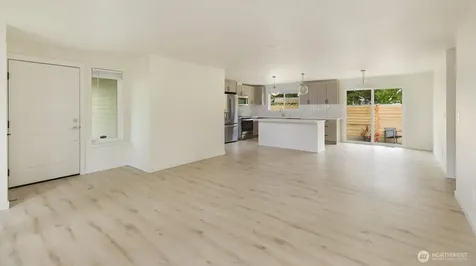 21927 SE 237th Street Maple Valley WA 98038