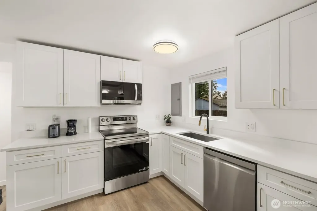 1747 NE 147th Street Shoreline WA 98155