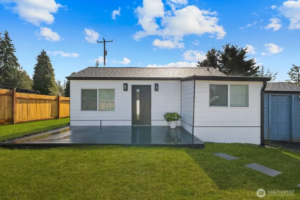 1747 NE 147th Street Shoreline WA 98155