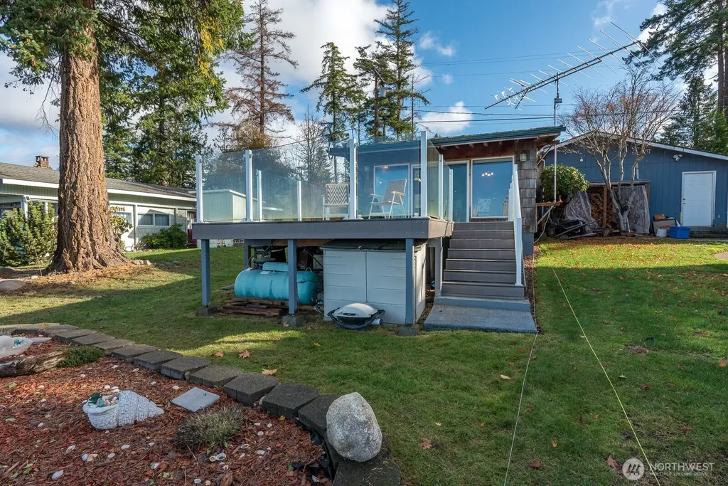 19422 Soundview Drive NW Stanwood WA 98292