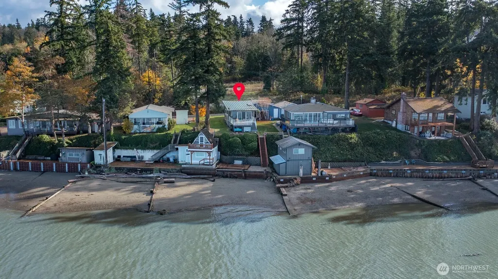 19422 Soundview Drive NW Stanwood WA 98292