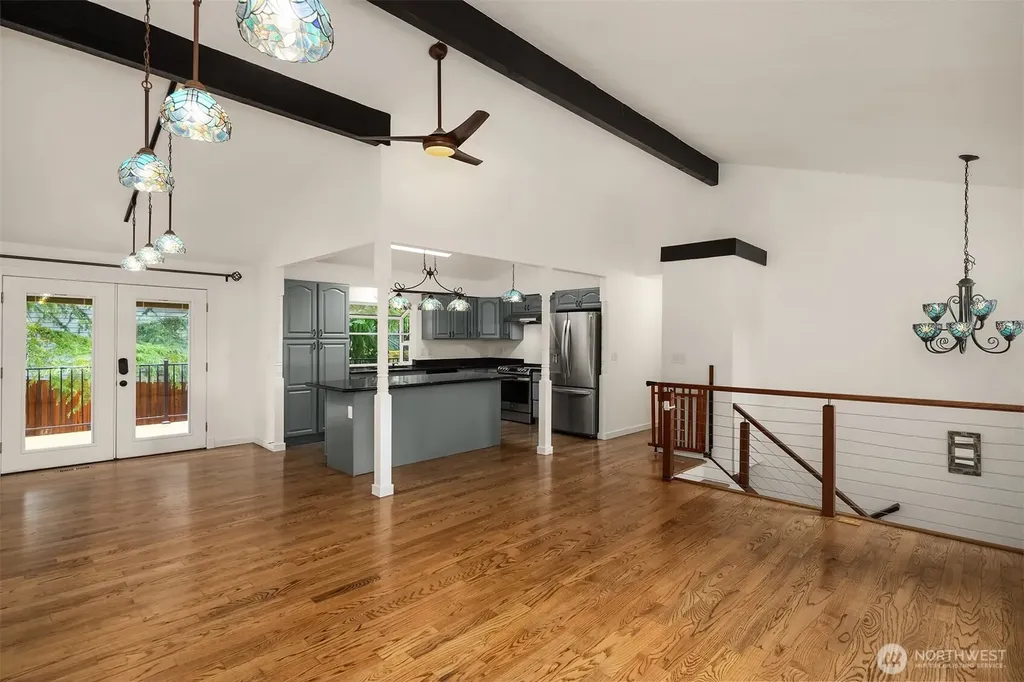 11821 SE 67th Place Bellevue WA 98006