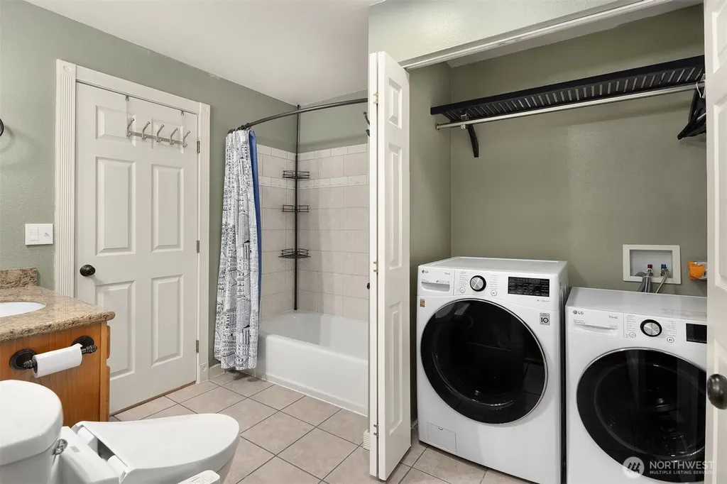11821 SE 67th Place Bellevue WA 98006