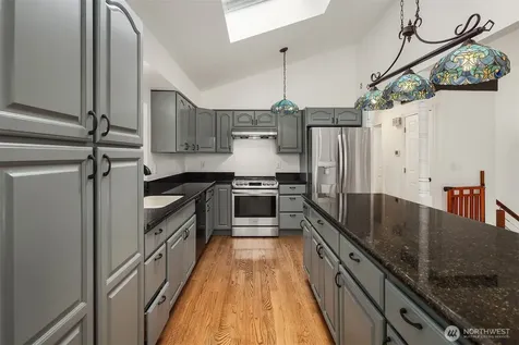 11821 SE 67th Place Bellevue WA 98006