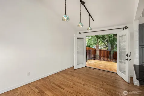 11821 SE 67th Place Bellevue WA 98006