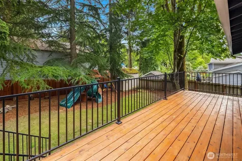 11821 SE 67th Place Bellevue WA 98006