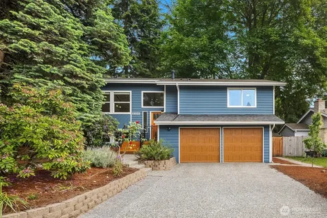11821 SE 67th Place Bellevue WA 98006