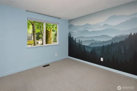 11821 SE 67th Place Bellevue WA 98006