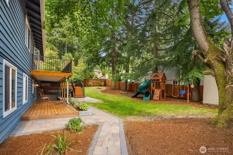 11821 SE 67th Place Bellevue WA 98006