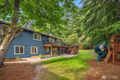 11821 SE 67th Place Bellevue WA 98006
