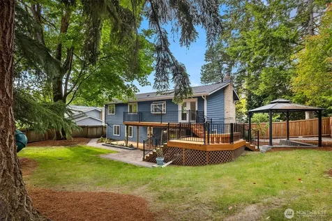 11821 SE 67th Place Bellevue WA 98006