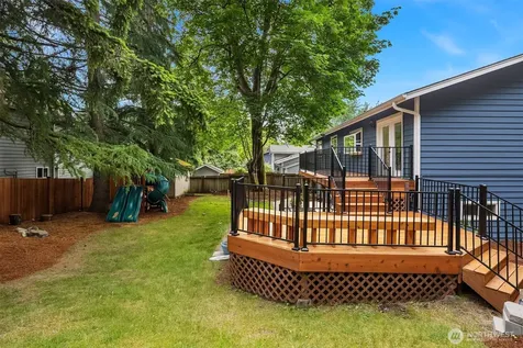 11821 SE 67th Place Bellevue WA 98006