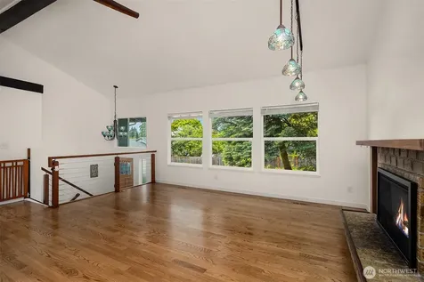 11821 SE 67th Place Bellevue WA 98006