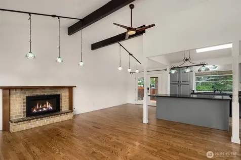 11821 SE 67th Place Bellevue WA 98006
