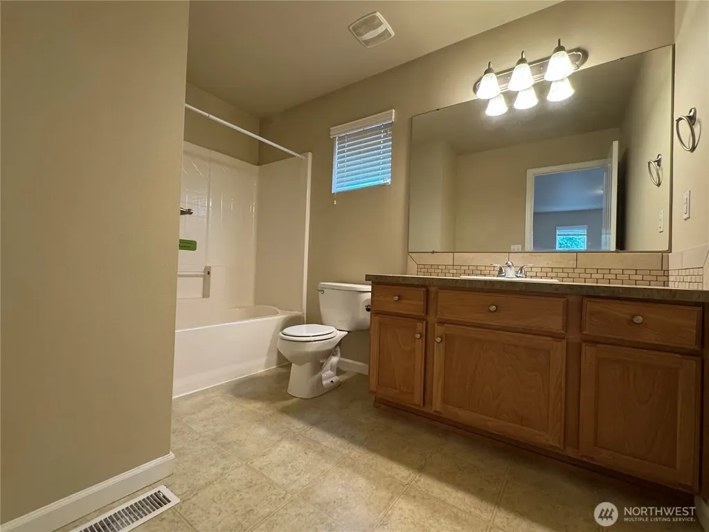 7508 Kodiak Avenue NE Lacey WA 98516