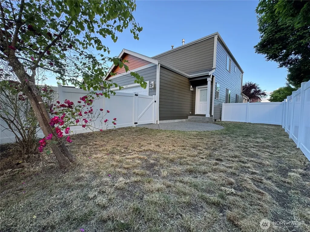 7508 Kodiak Avenue NE Lacey WA 98516