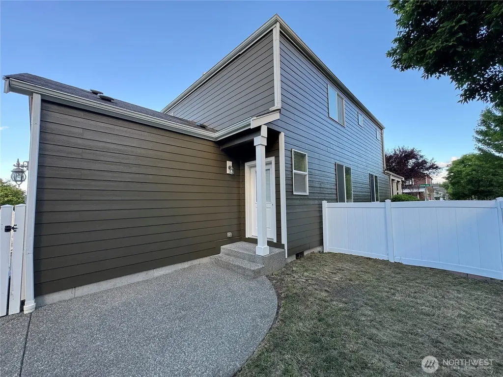 7508 Kodiak Avenue NE Lacey WA 98516