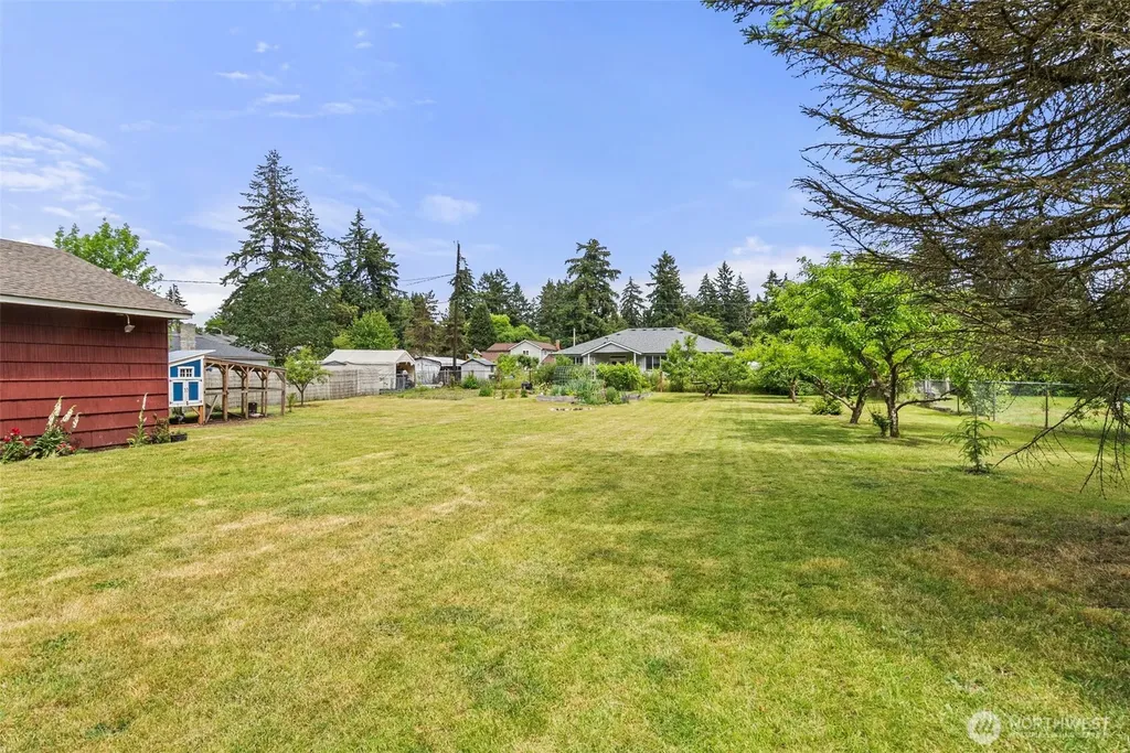 12423 Lake City Boulevard Lakewood WA 98498