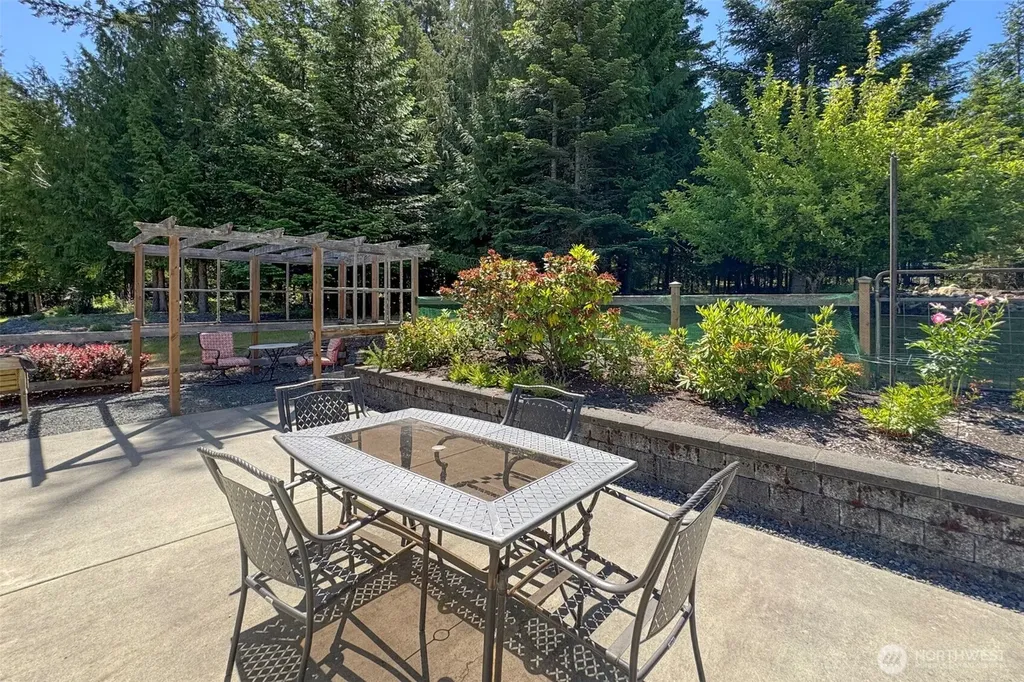 5541 S Doss Road Port Angeles WA 98362
