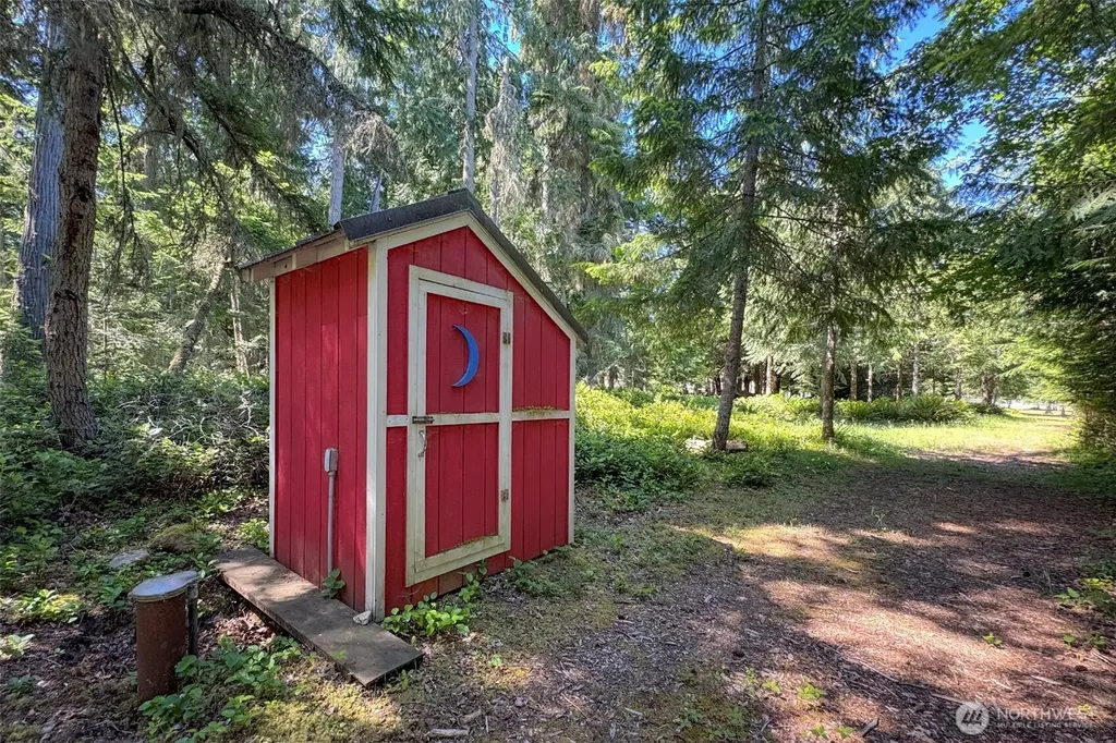 5541 S Doss Road Port Angeles WA 98362