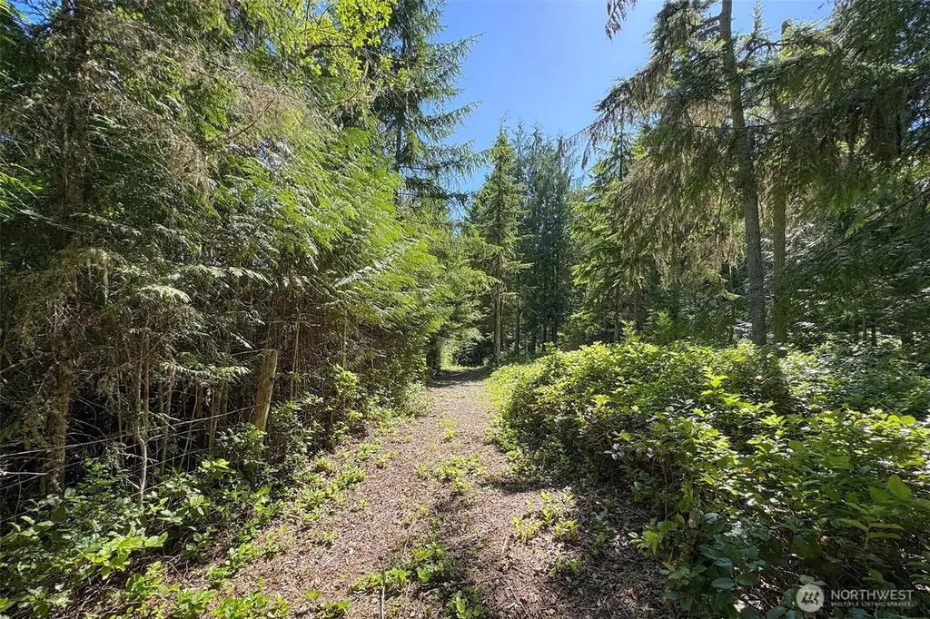 5541 S Doss Road Port Angeles WA 98362