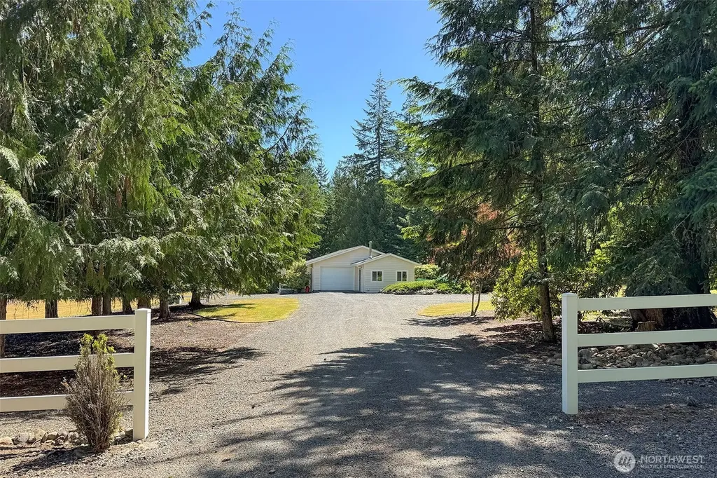 5541 S Doss Road Port Angeles WA 98362