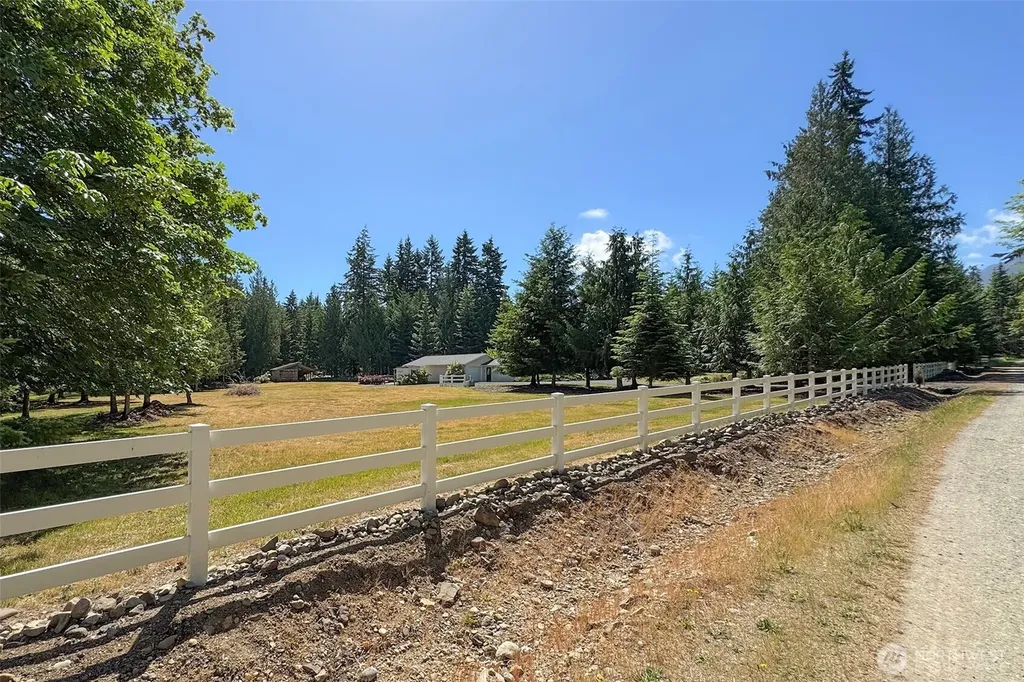 5541 S Doss Road Port Angeles WA 98362