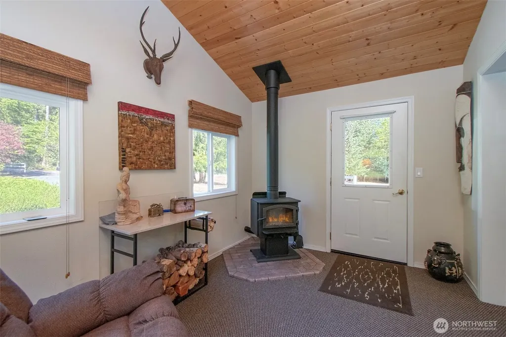 5541 S Doss Road Port Angeles WA 98362