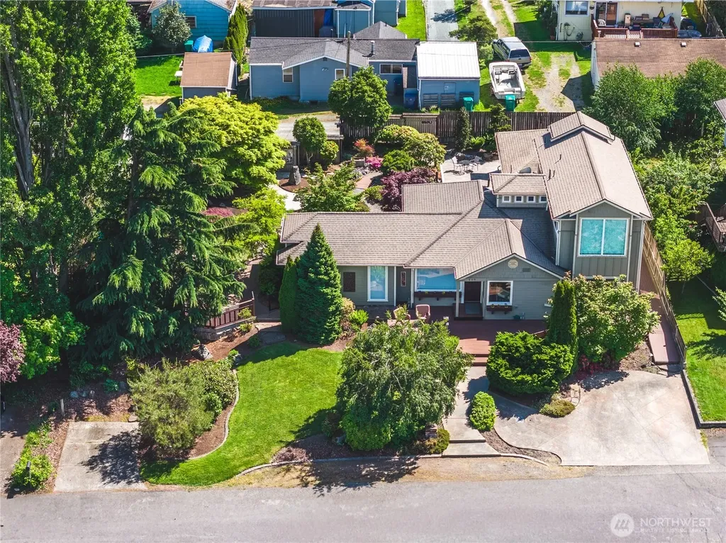809 33rd Street Anacortes WA 98221