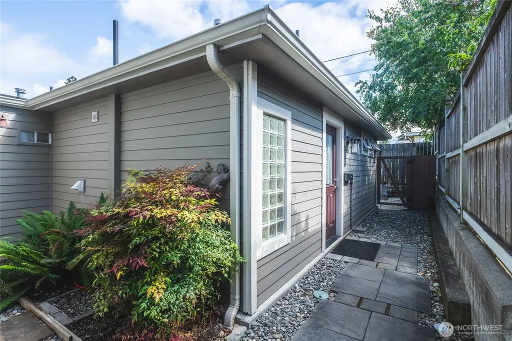 809 33rd Street Anacortes WA 98221