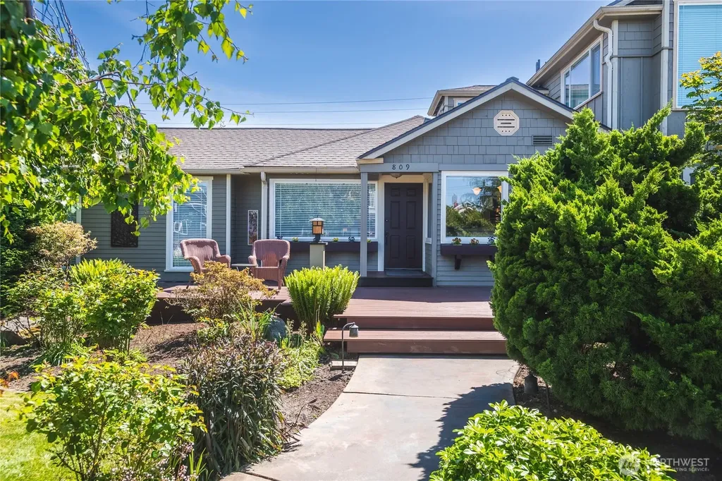 809 33rd Street Anacortes WA 98221