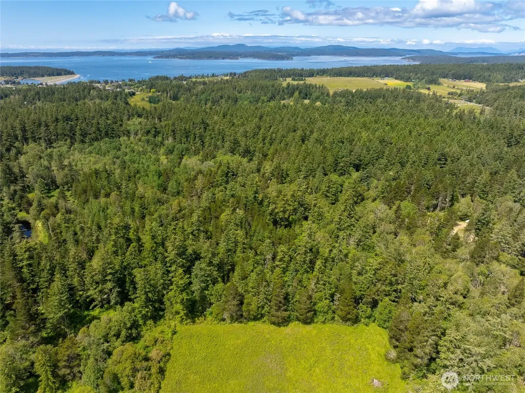 1486 Center Road Lopez Island WA 98261
