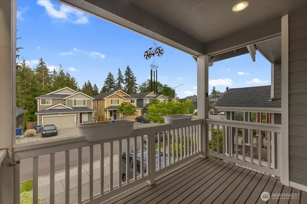 20704 2nd Avenue W Lynnwood WA 98036