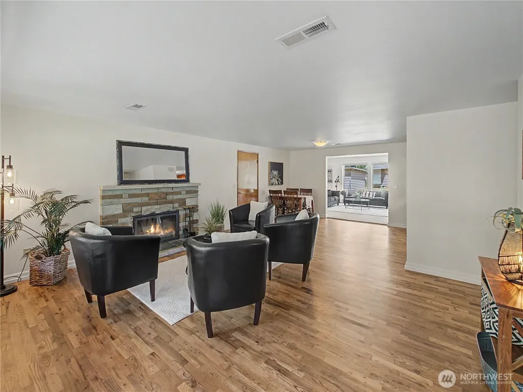 30602 224th Avenue SE Black Diamond WA 98010
