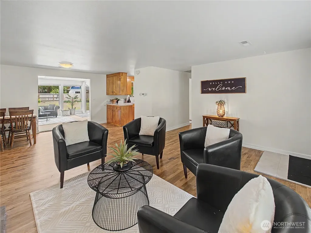 30602 224th Avenue SE Black Diamond WA 98010