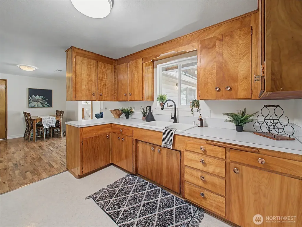 30602 224th Avenue SE Black Diamond WA 98010