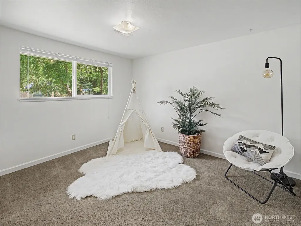 30602 224th Avenue SE Black Diamond WA 98010
