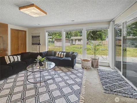 30602 224th Avenue SE Black Diamond WA 98010