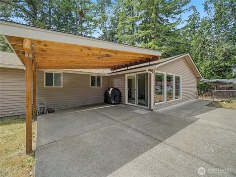 30602 224th Avenue SE Black Diamond WA 98010