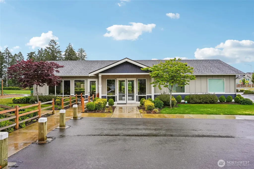 18772 Lipoma Place E Puyallup WA 98374