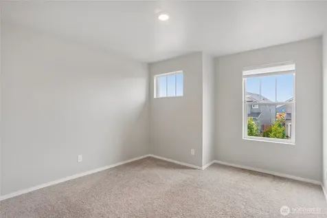 18772 Lipoma Place E Puyallup WA 98374